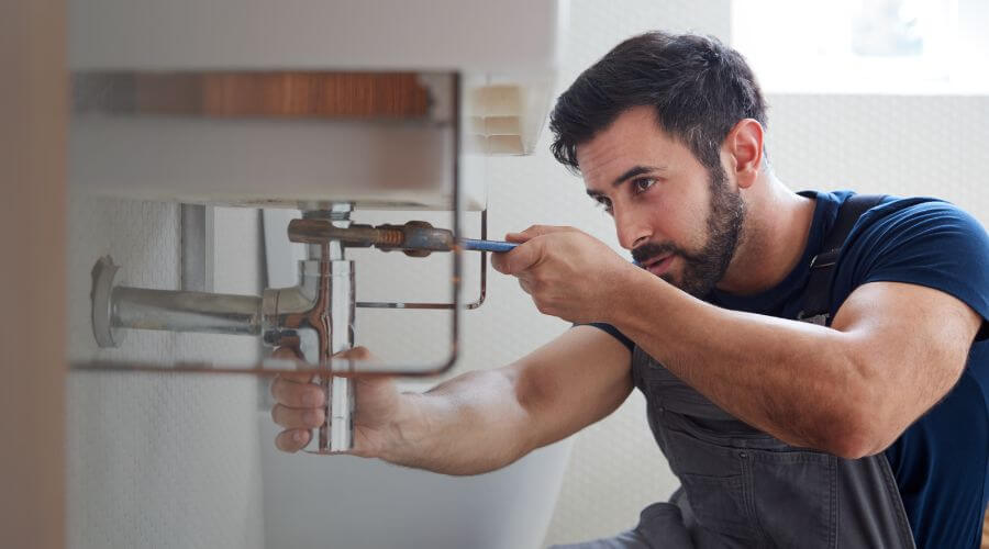 Professional water heater installation services in Dallas, TX